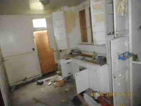 3337 Taylor (15)_m.jpg